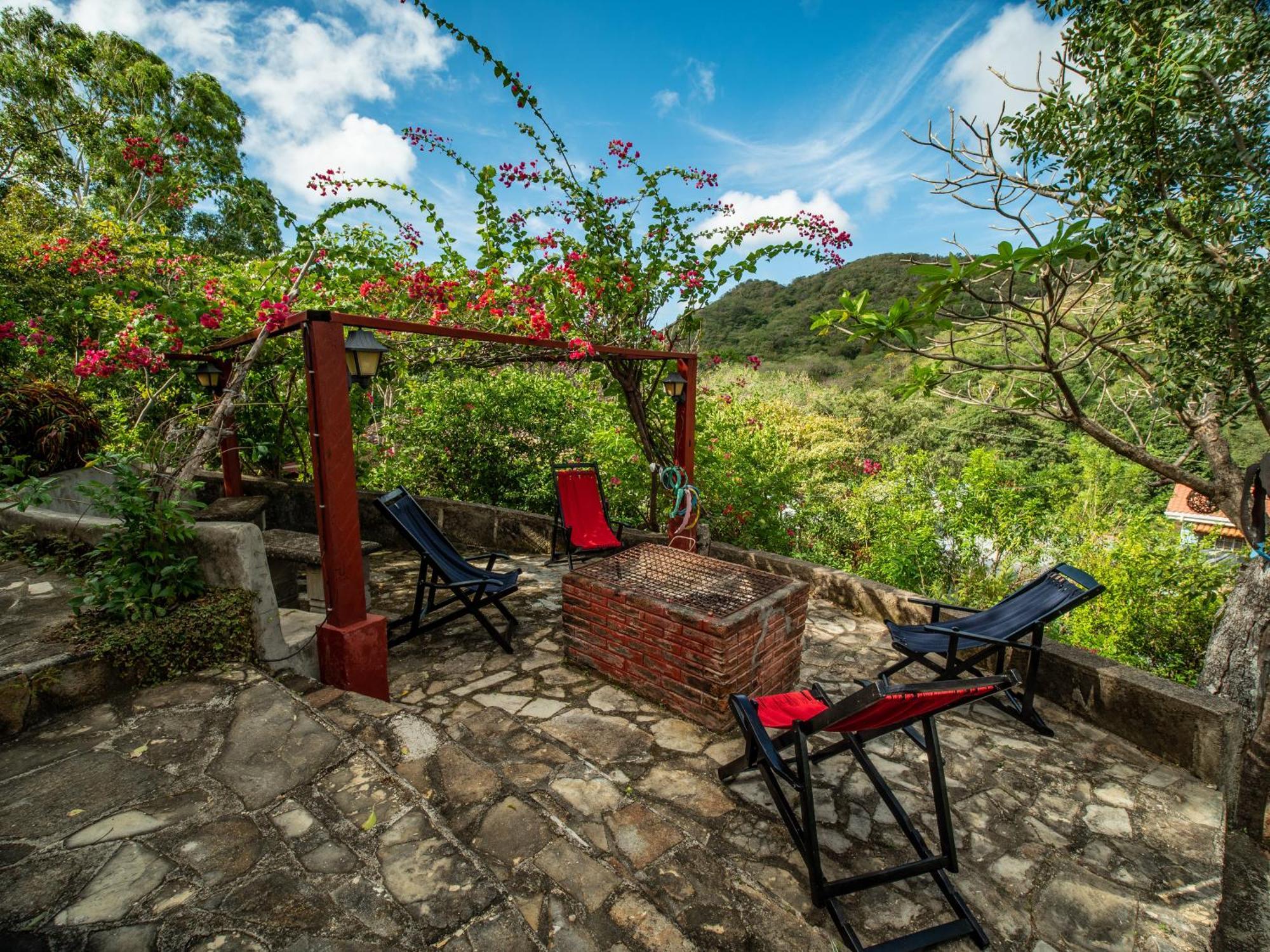 1 Bedroom Cabin, 3 Blocks From Beach And Center Of San Juan サン・フアン・デル・スル エクステリア 写真